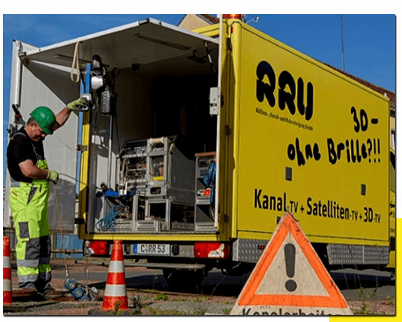 Kanalinspektion mit TV Hilfsmittel und Einsatzwagen